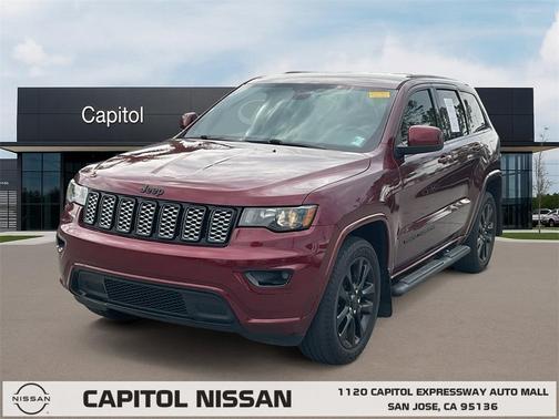2017 Jeep Grand Cherokee Altitude