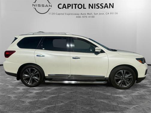 2019 Nissan Pathfinder Platinum