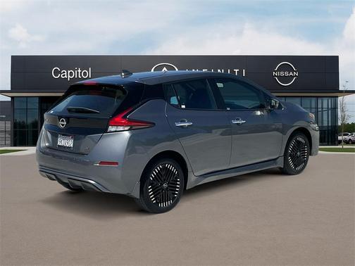 2023 Nissan Leaf SV PLUS