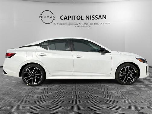 2025 Nissan Sentra SR