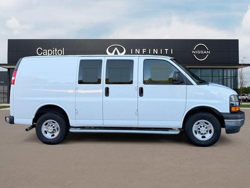 2024 Chevrolet Express 2500 Work Van