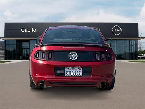 2014 Ford Mustang V6