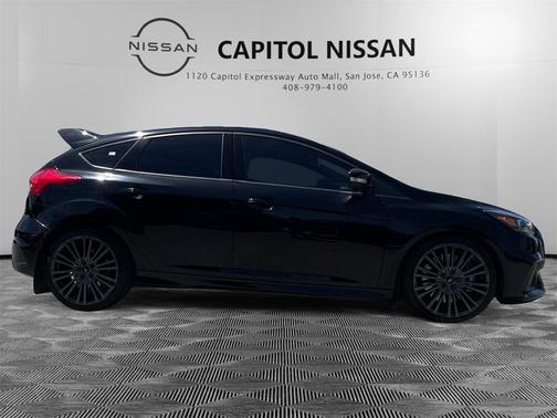 2017 Ford Focus RS Base
