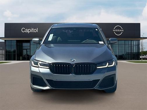 2022 BMW 530e 530e