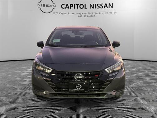 2025 Nissan Versa 1.6 SR