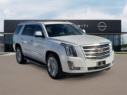 2016 Cadillac Escalade Platinum
