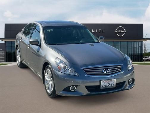 2013 INFINITI G37 Journey