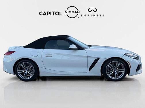 2025 BMW Z4 sDrive30i