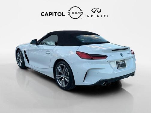 2025 BMW Z4 sDrive30i