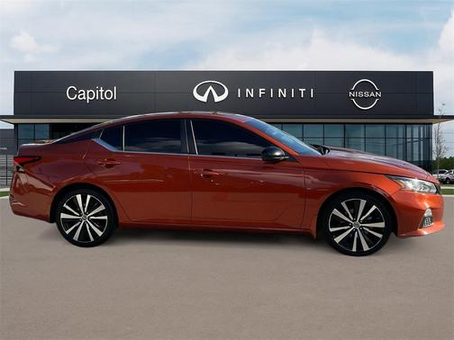 2021 Nissan Altima 2.5 SR