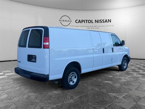 2022 Chevrolet Express 2500 Work Van