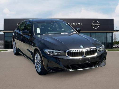 2023 BMW 330e 330e