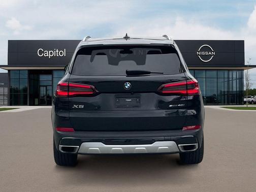 2023 BMW X5 sDrive40i