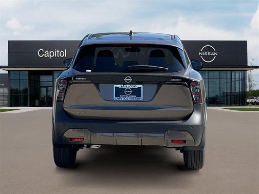2025 Nissan Kicks SV