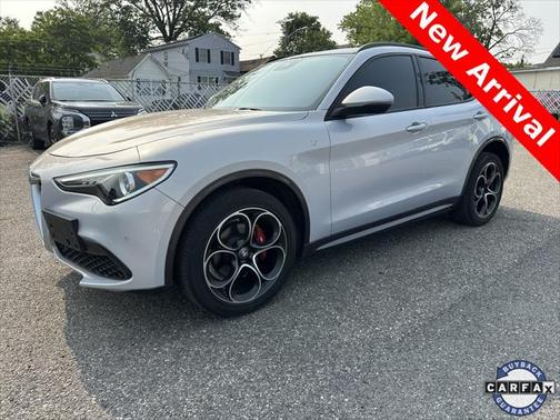2022 Alfa Romeo Stelvio Ti