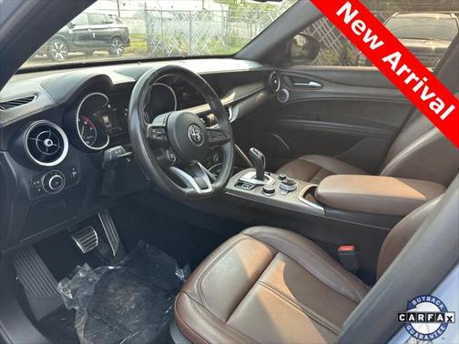 2022 Alfa Romeo Stelvio Ti