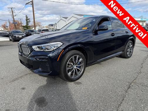 2022 BMW X6 M50i