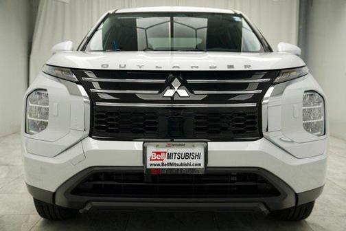 2025 Mitsubishi Outlander ES 2.5 S-AWC