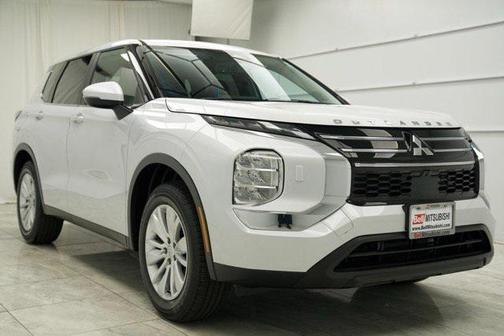 2025 Mitsubishi Outlander ES 2.5 S-AWC