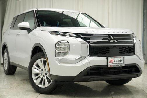 2025 Mitsubishi Outlander ES 2.5 S-AWC