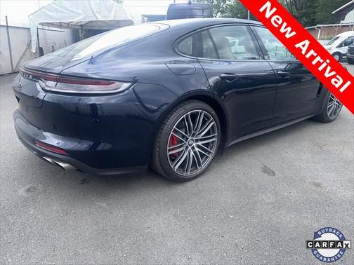 2022 Porsche Panamera 4S