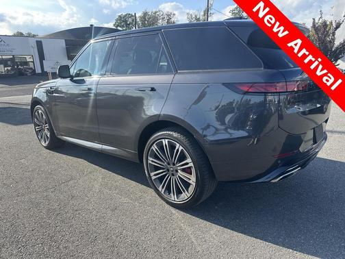 2024 Land Rover Range Rover Sport SE