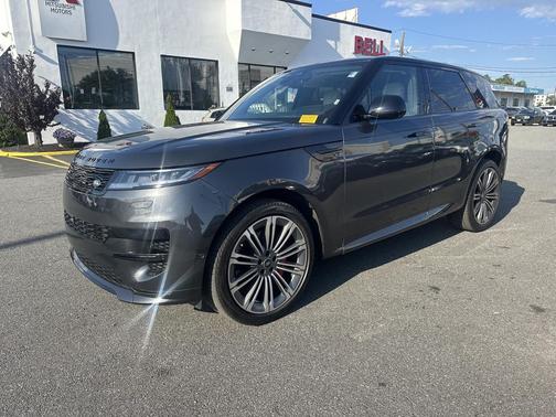 2024 Land Rover Range Rover Sport SE