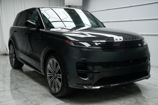 2024 Land Rover Range Rover Sport SE