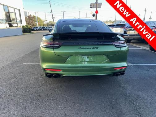 2019 Porsche Panamera GTS