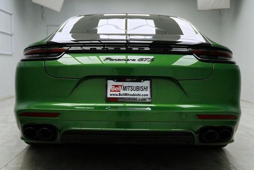 2019 Porsche Panamera GTS