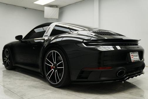 2022 Porsche 911 Targa 4 GTS