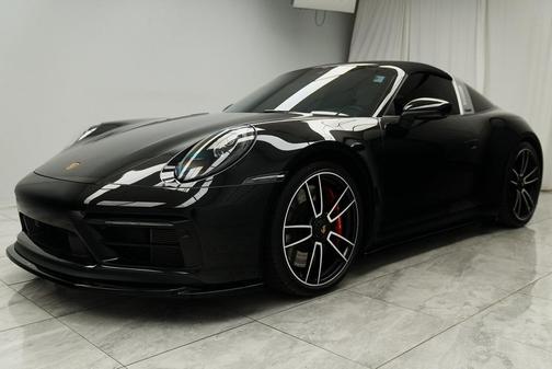 2022 Porsche 911 Targa 4 GTS