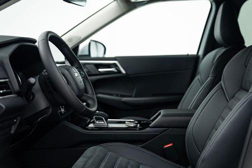 2025 Mitsubishi Outlander SE 2.5 S-AWC