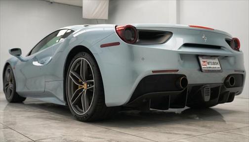 2017 Ferrari 488 GTB Base
