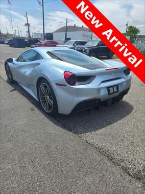 2017 Ferrari 488 GTB Base