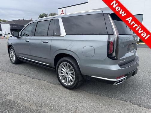 2023 Cadillac Escalade ESV Premium Luxury