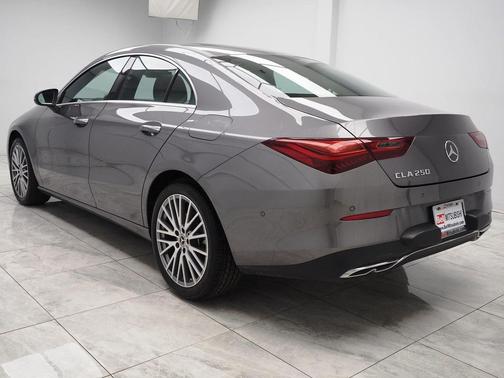 2025 Mercedes-Benz CLA 250 Base