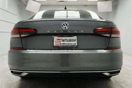 2022 Volkswagen Passat 2.0T SE