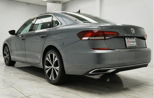 2022 Volkswagen Passat 2.0T SE