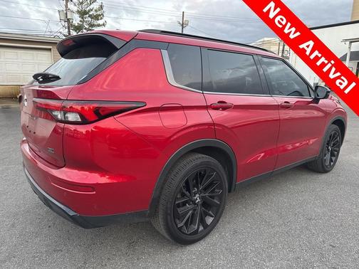 2024 Mitsubishi Outlander SEL Black Edition 2WD