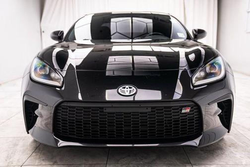 Raven 2023 Toyota GR86 Premium