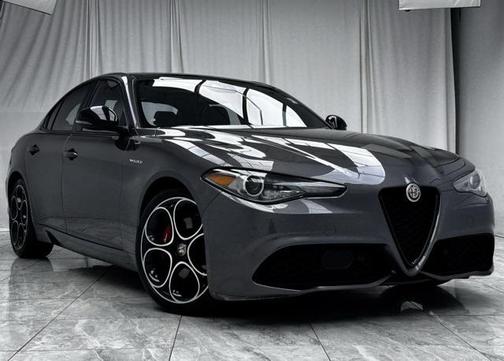 2023 Alfa Romeo Giulia Veloce RWD