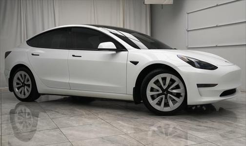 2023 Tesla Model 3 Standard Range