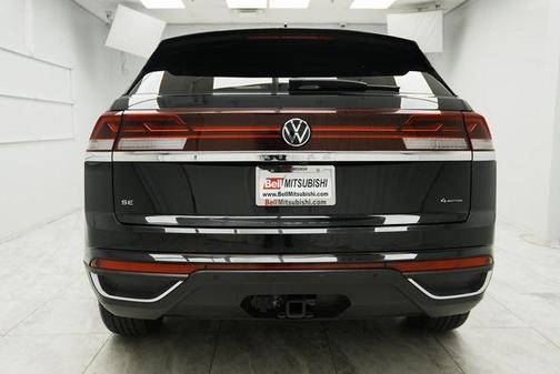 2024 Volkswagen Atlas Cross Sport 2.0T SE w/Technology 4MOTION