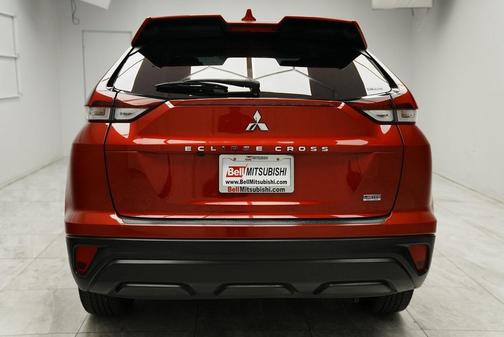 2022 Mitsubishi Eclipse Cross LE