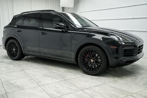 2021 Porsche Cayenne GTS