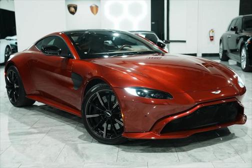 2020 Aston Martin Vantage Base