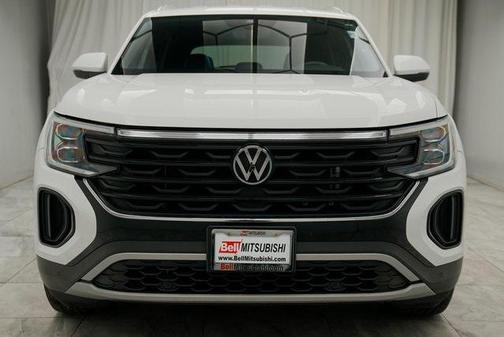 2024 Volkswagen Atlas Cross Sport 2.0T SE w/Technology 4MOTION