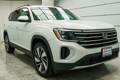 2024 Volkswagen Atlas 2.0T SE w/Technology 4MOTION
