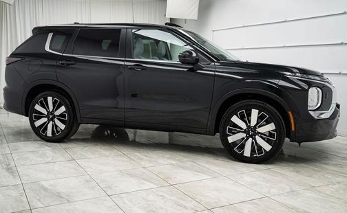 Black Diamond 2026 Mitsubishi Outlander SE 1.5T S-AWC